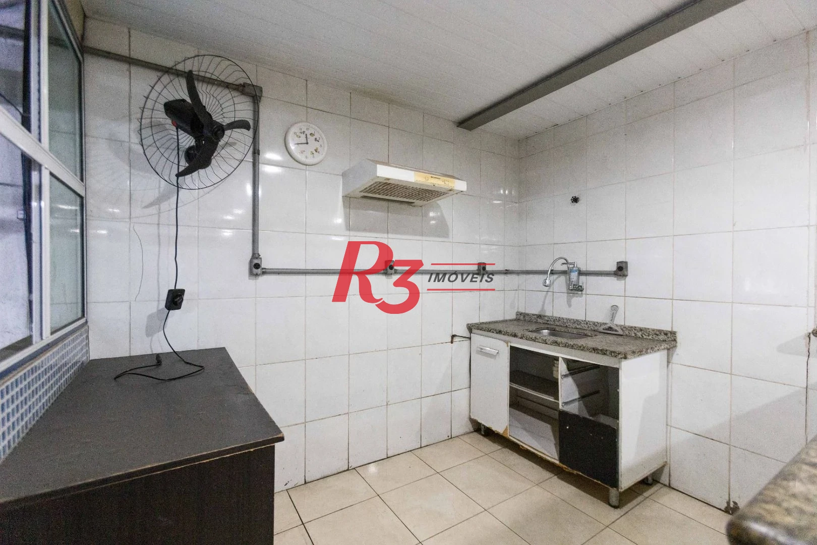Galpão para alugar, 1000 m² por R$ 40.000,00/mês - Valongo - Santos/SP