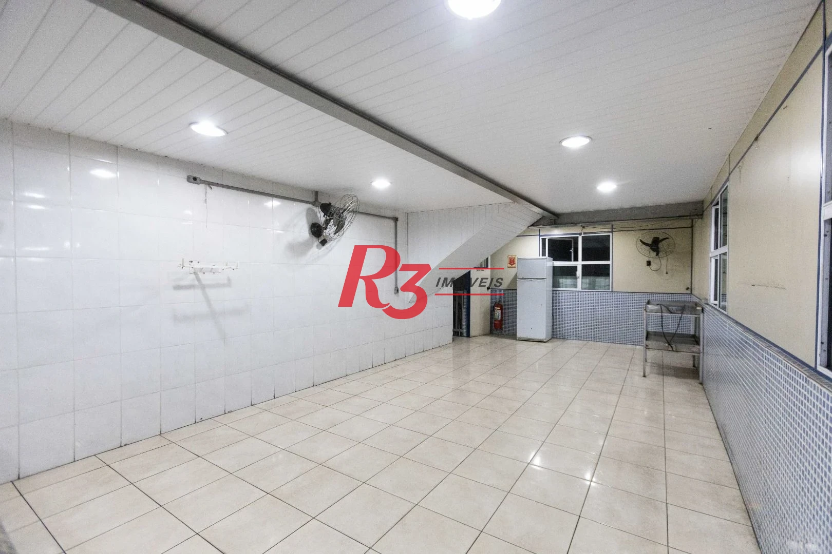 Galpão para alugar, 1000 m² por R$ 40.000,00/mês - Valongo - Santos/SP