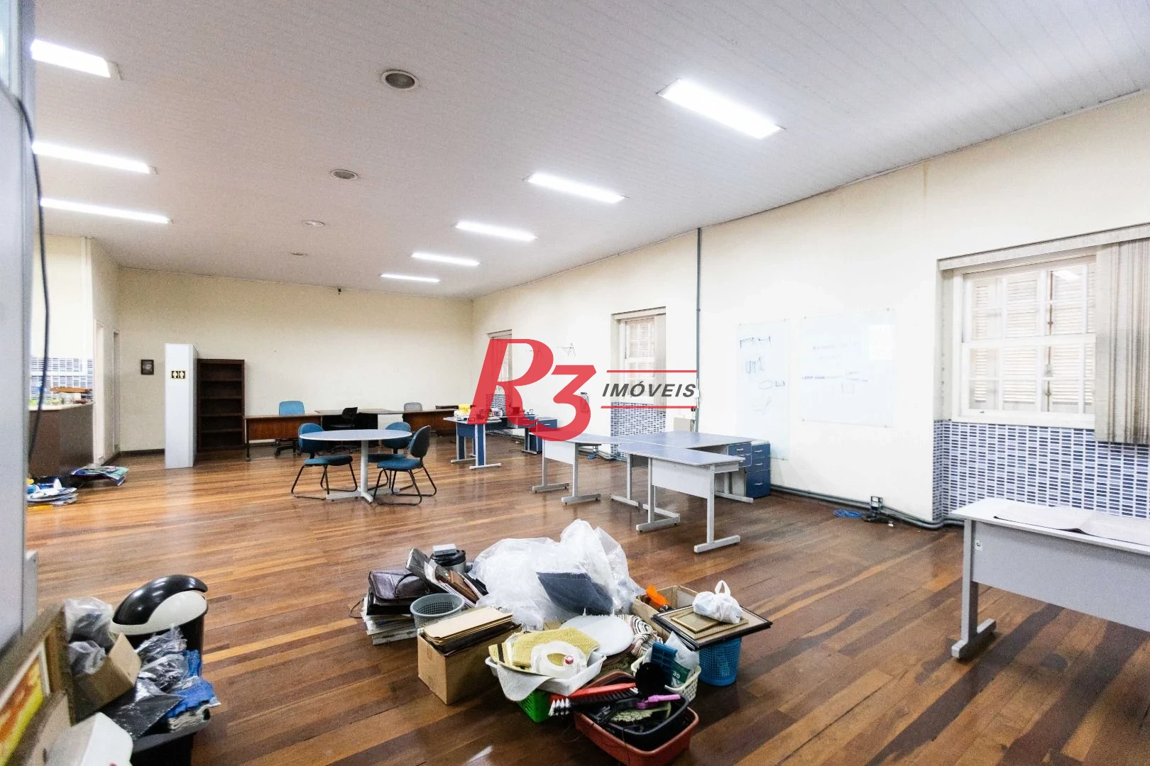 Galpão para alugar, 1000 m² por R$ 40.000,00/mês - Valongo - Santos/SP