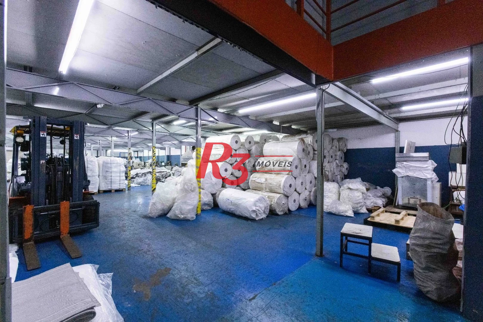 Galpão para alugar, 1000 m² por R$ 40.000,00/mês - Valongo - Santos/SP