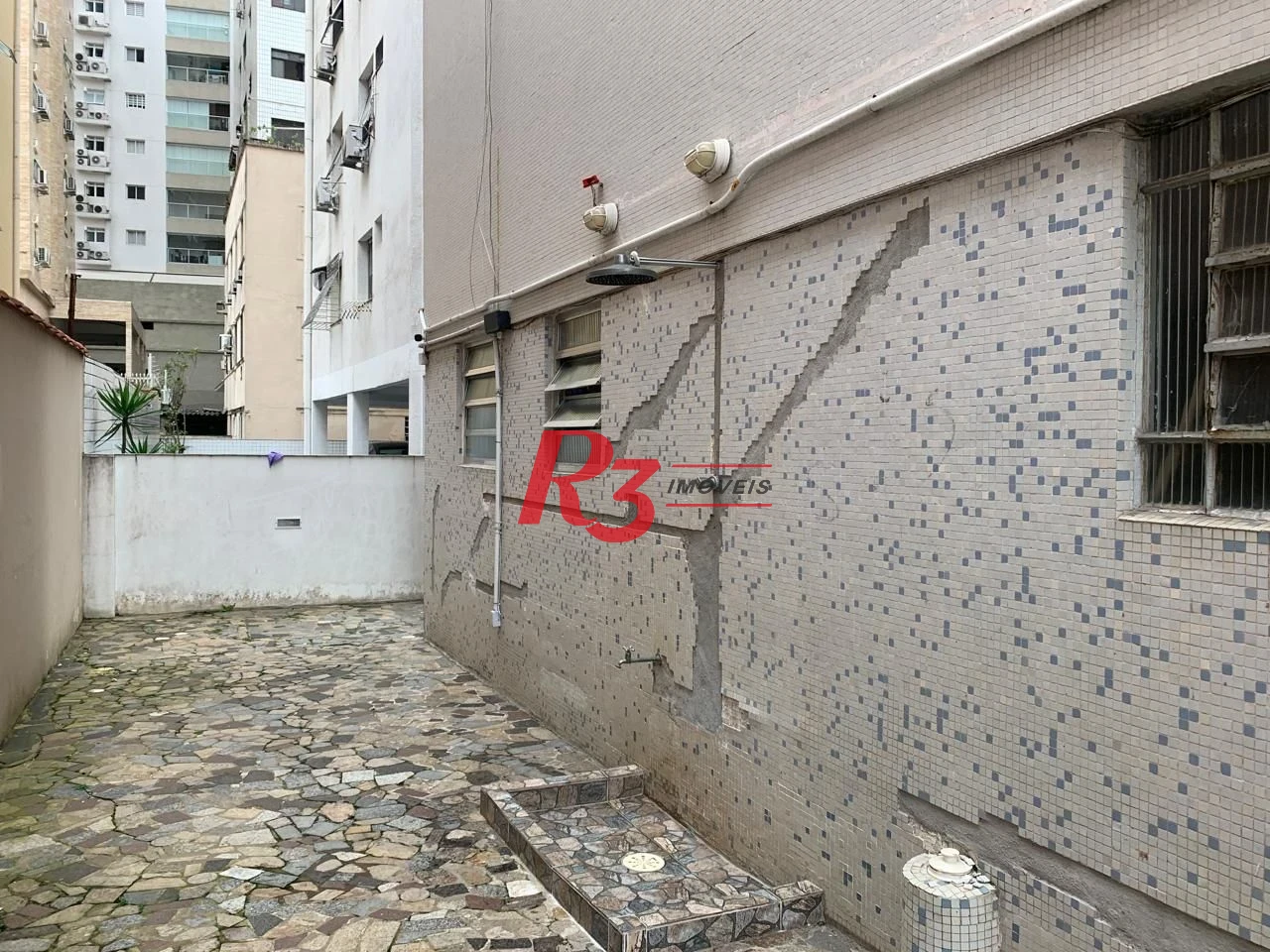 Apartamento com 2 dormitórios à venda, 105 m² por R$ 850.000,00 - Boqueirão - Santos/SP