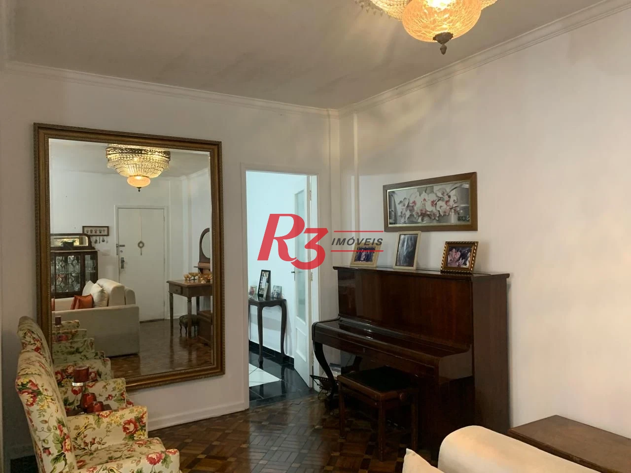 Apartamento com 2 dormitórios à venda, 105 m² por R$ 850.000,00 - Boqueirão - Santos/SP