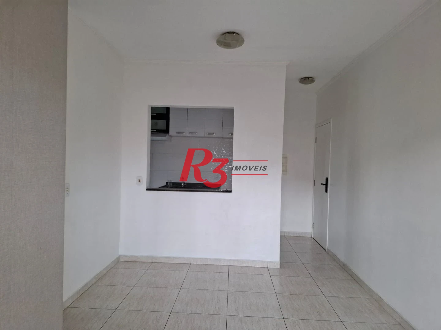 Apartamento com 2 dormitórios à venda, 53 m² por R$ 389.000,00 - Areia Branca - Santos/SP
