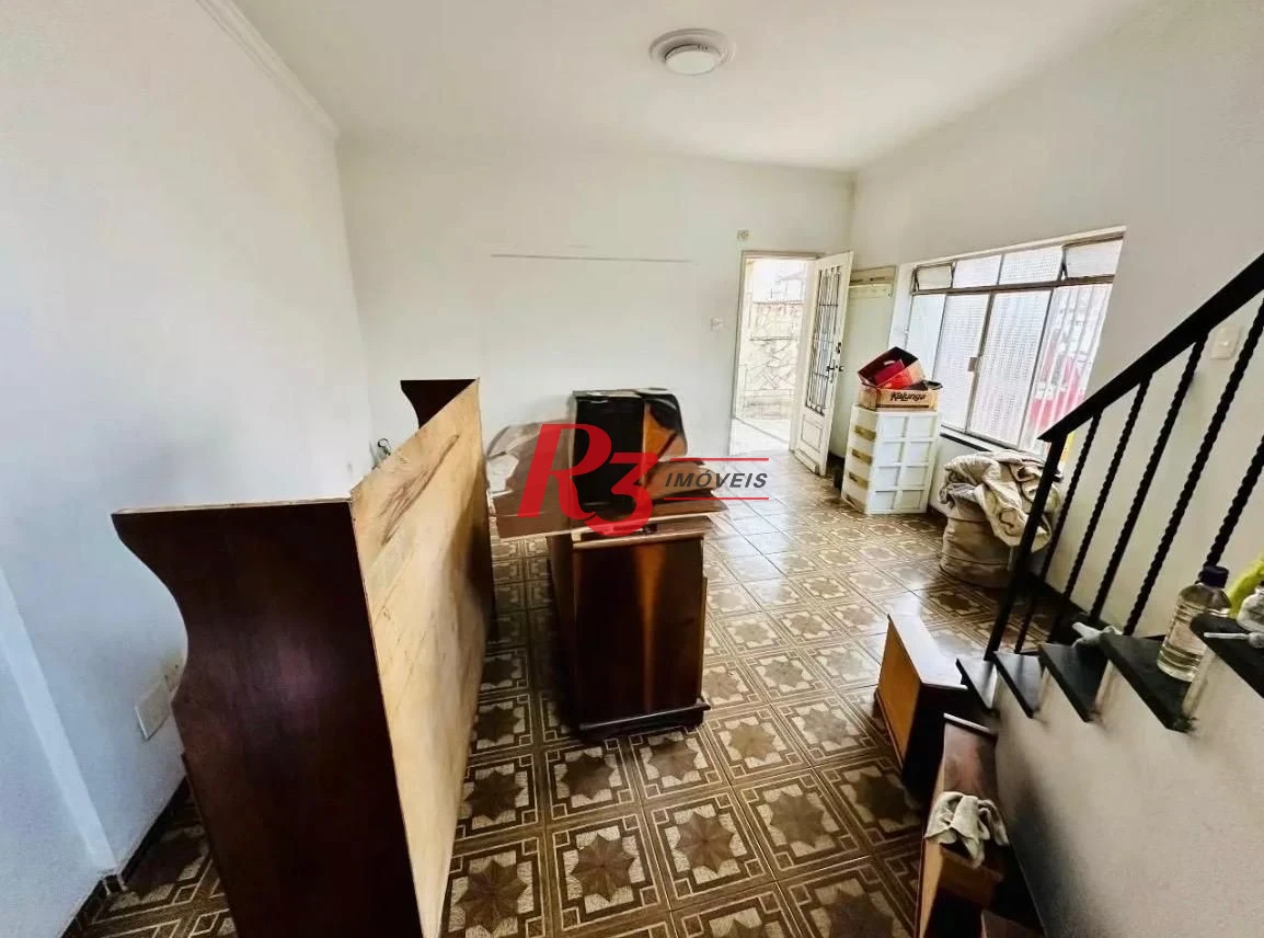Casa com 3 dormitórios para alugar, 160 m² por R$ 7.000,00/mês - Embaré - Santos/SP