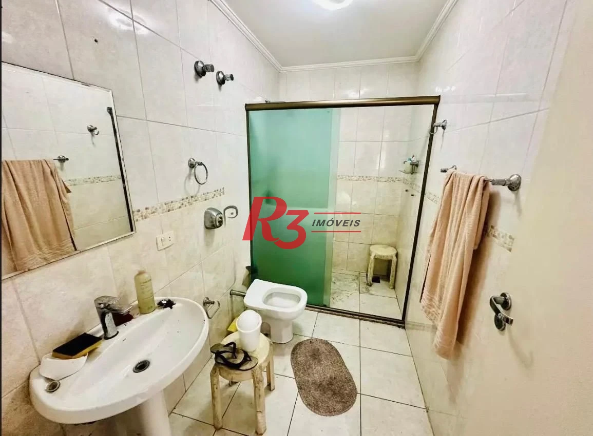 Casa com 3 dormitórios para alugar, 160 m² por R$ 7.000,00/mês - Embaré - Santos/SP