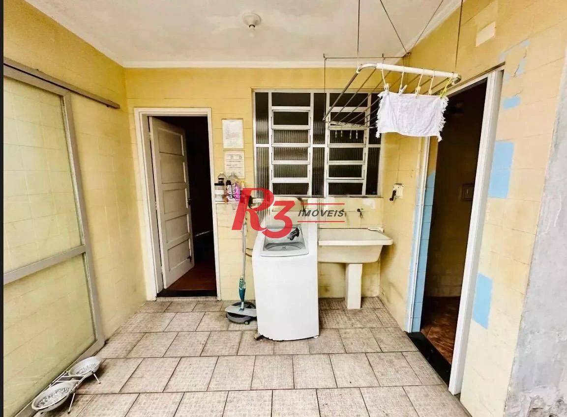 Casa com 3 dormitórios para alugar, 160 m² por R$ 7.000,00/mês - Embaré - Santos/SP