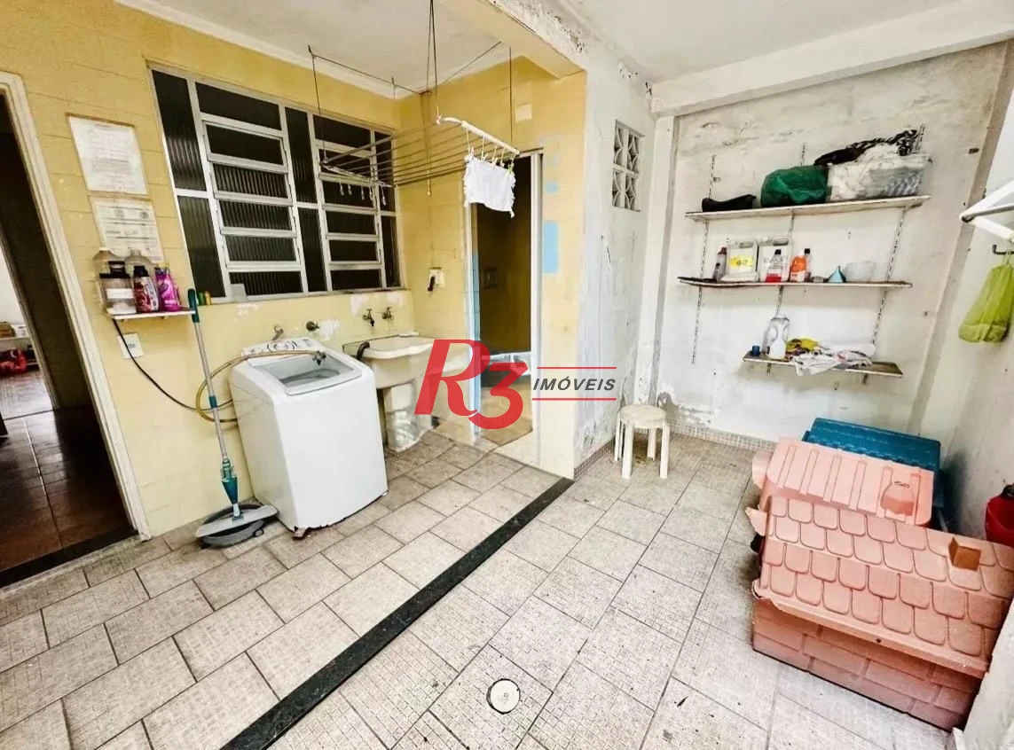 Casa com 3 dormitórios para alugar, 160 m² por R$ 7.000,00/mês - Embaré - Santos/SP