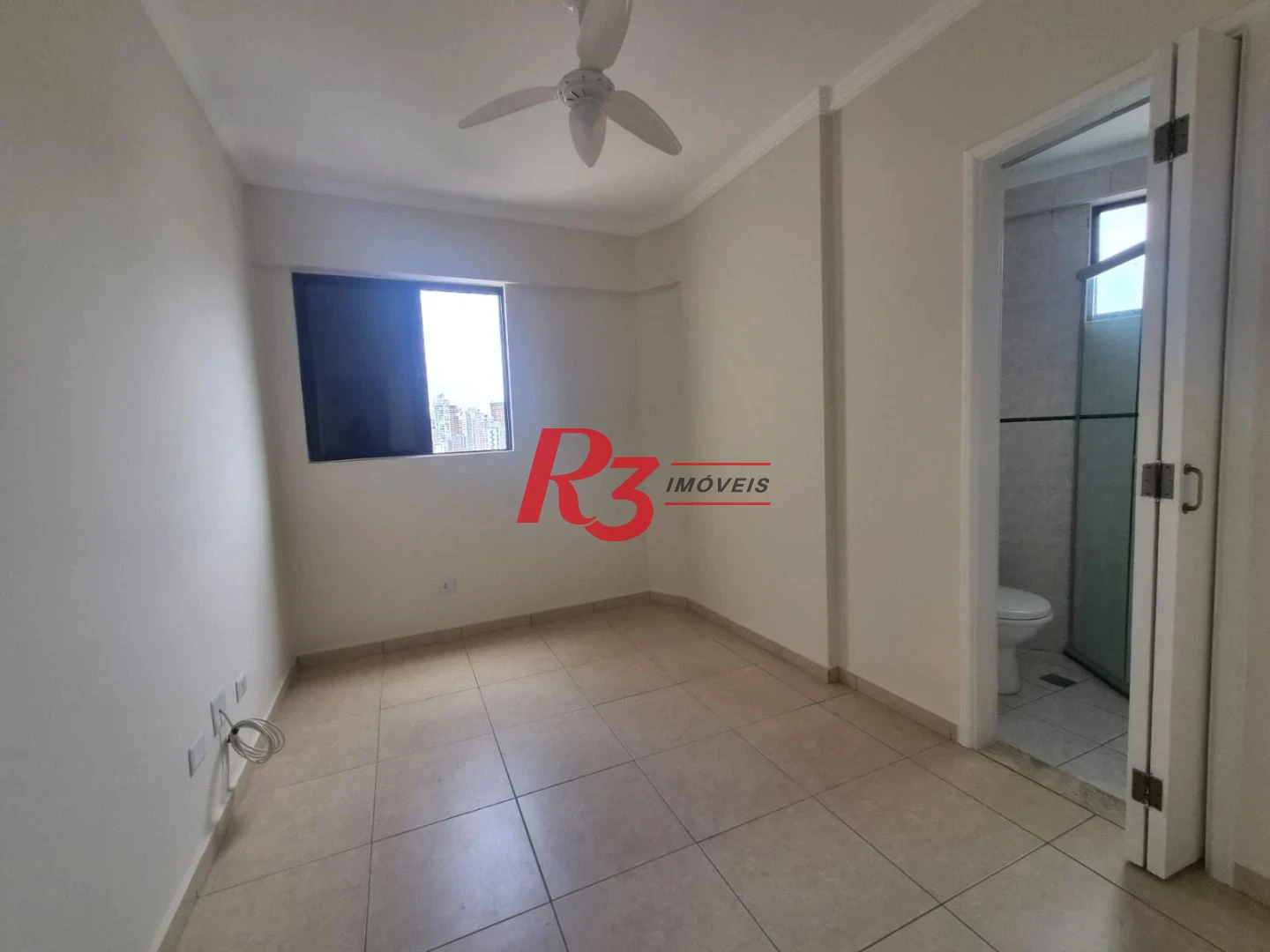 Apartamento com 2 dormitórios à venda, 62 m² por R$ 680.000,00 - Aparecida - Santos/SP