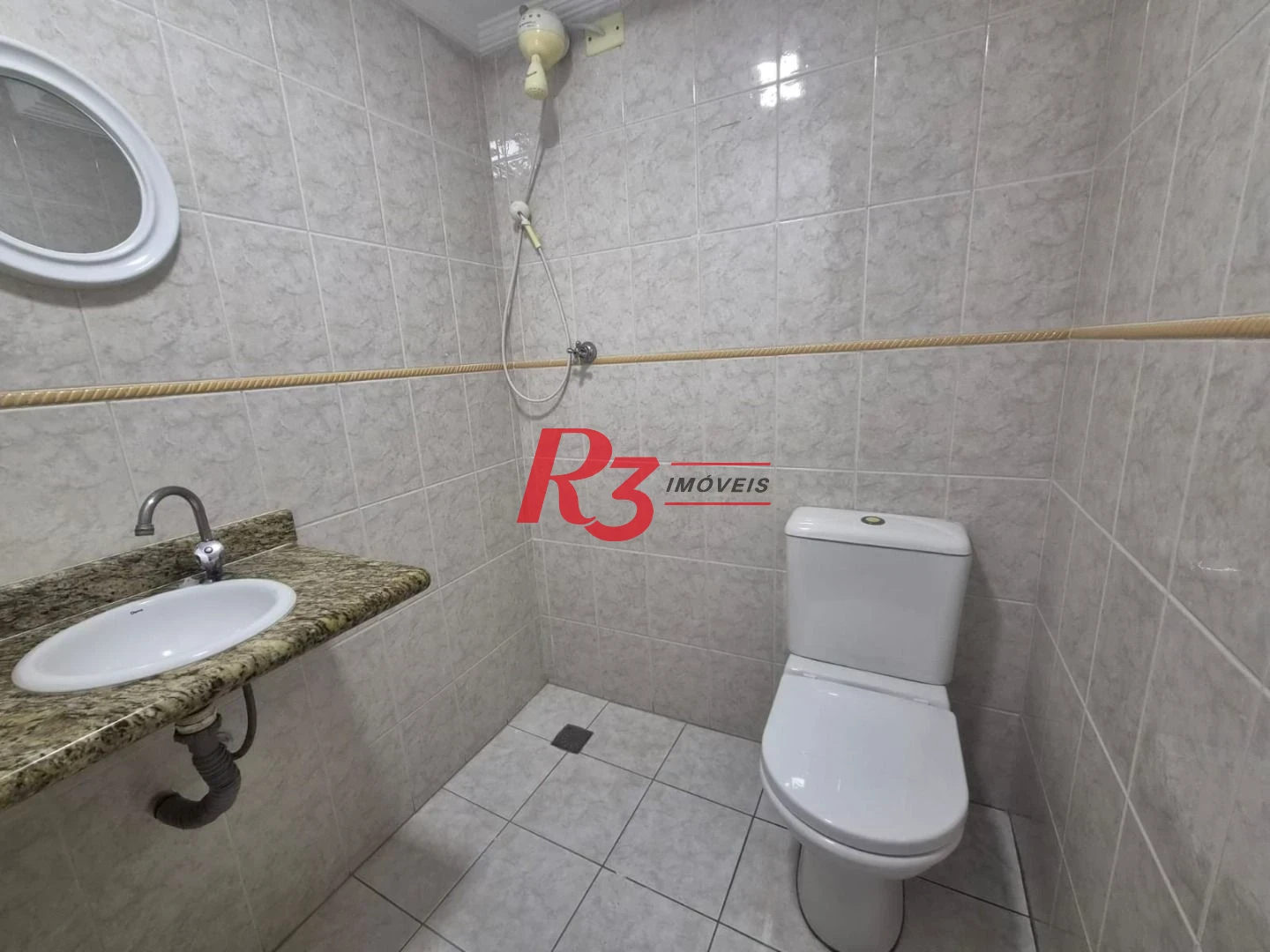 Apartamento com 2 dormitórios à venda, 62 m² por R$ 680.000,00 - Aparecida - Santos/SP