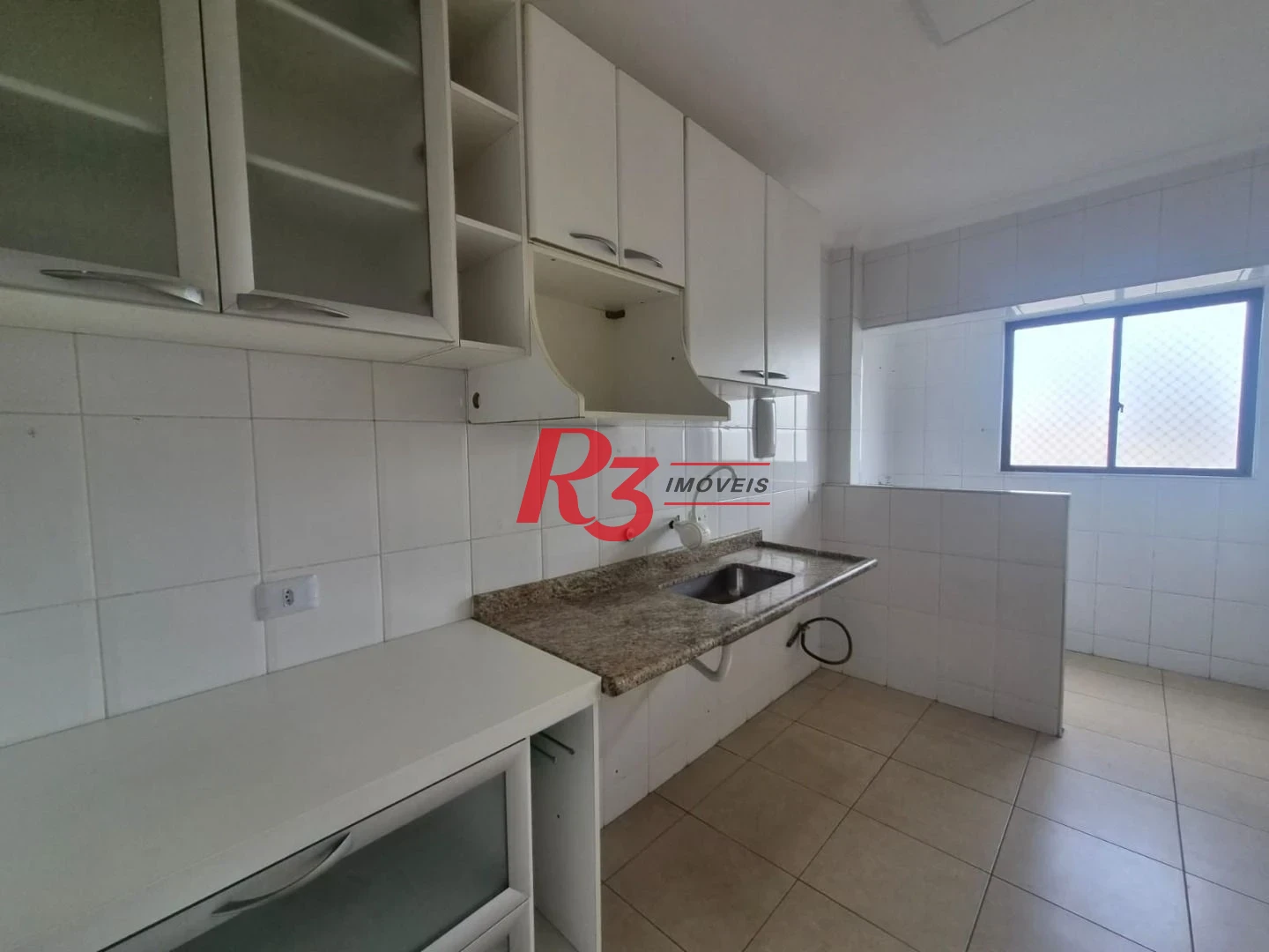 Apartamento com 2 dormitórios à venda, 62 m² por R$ 680.000,00 - Aparecida - Santos/SP