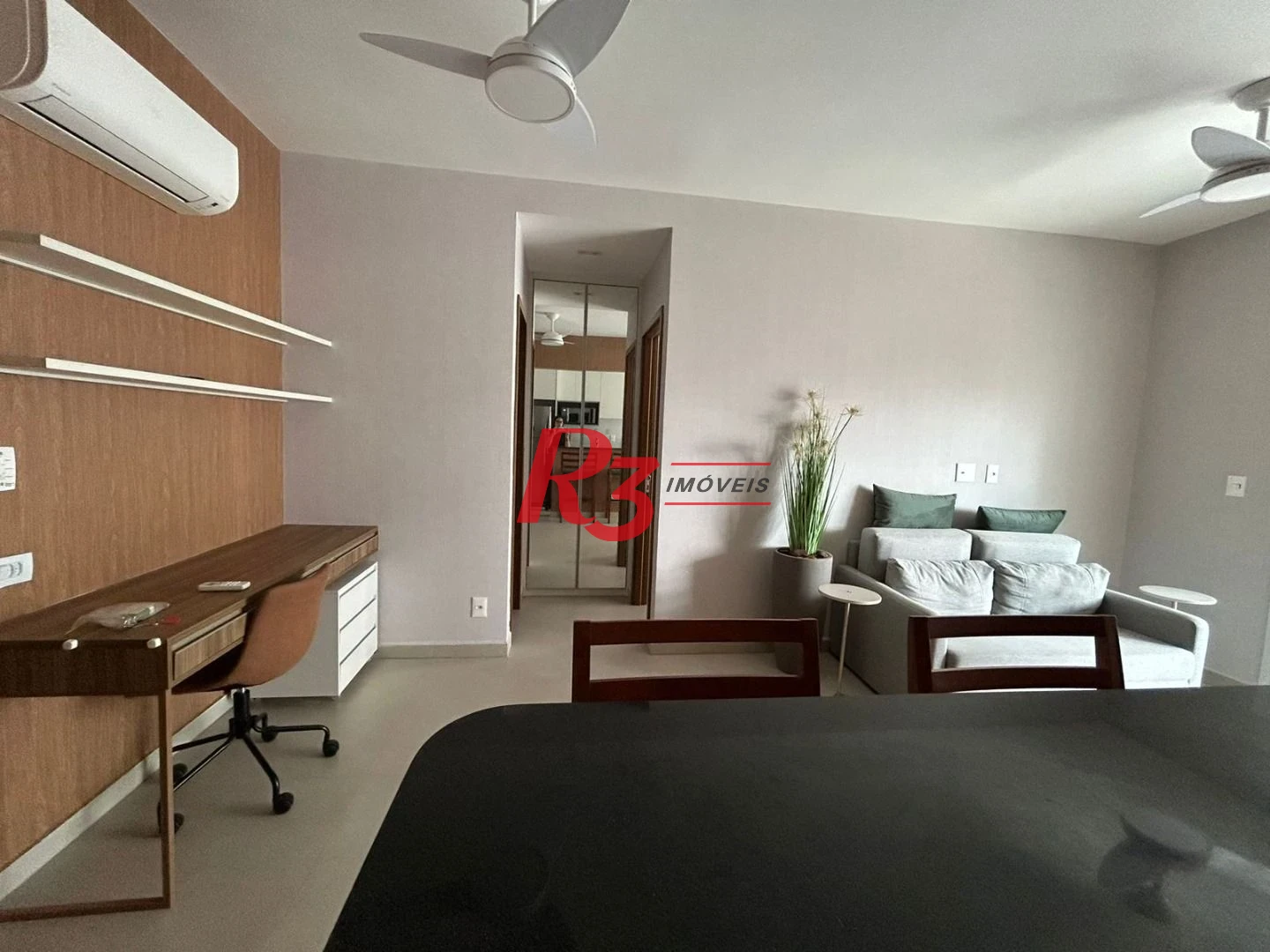 Apartamento com 1 dormitório para alugar, 53 m² por R$ 5.100,02/mês - Boqueirão - Santos/SP