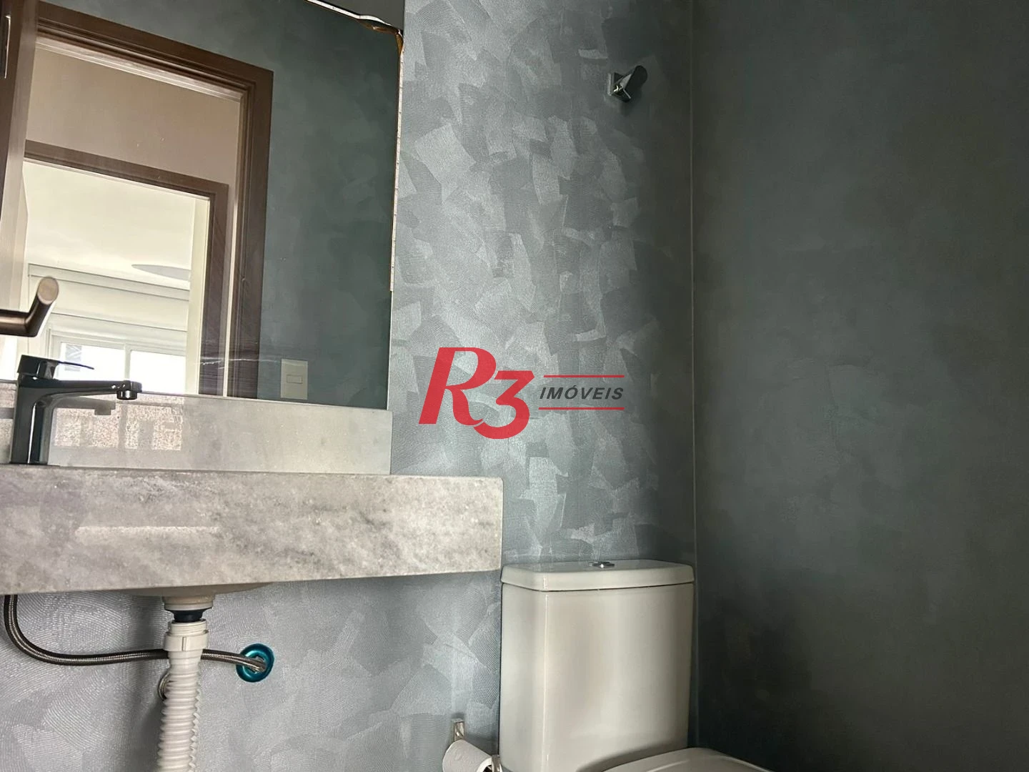 Apartamento com 1 dormitório para alugar, 53 m² por R$ 5.100,02/mês - Boqueirão - Santos/SP