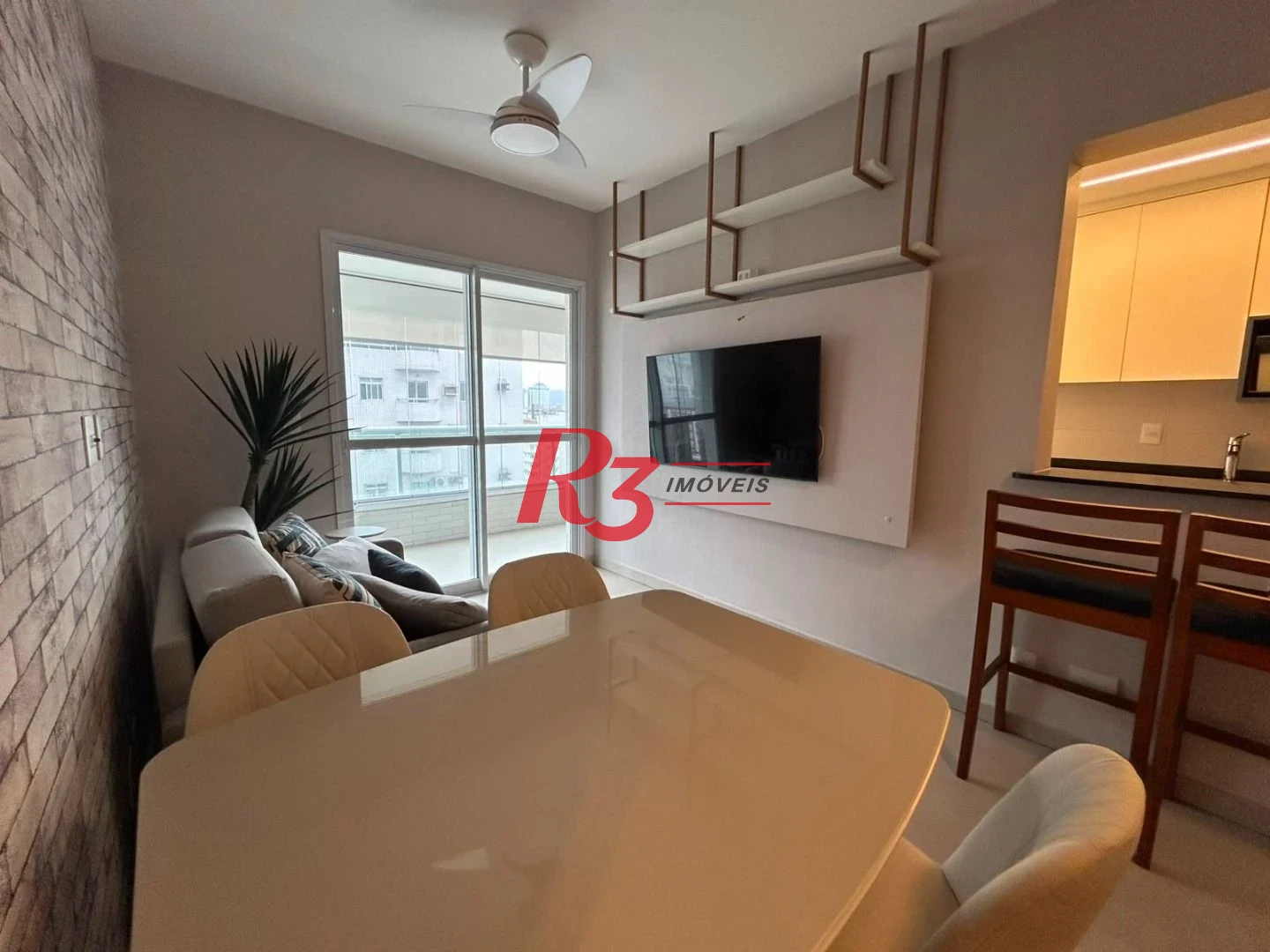 Apartamento com 1 dormitório para alugar, 53 m² por R$ 5.100,02/mês - Boqueirão - Santos/SP