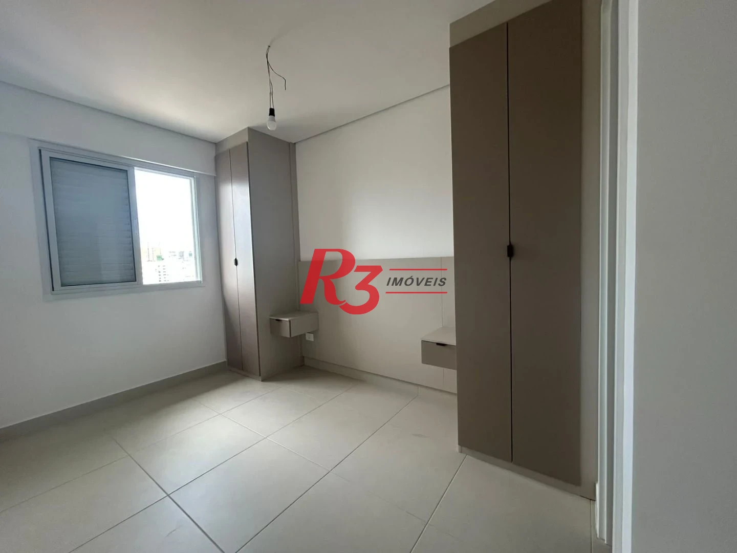 Apartamento com 2 dormitórios à venda, 55 m² por R$ 650.000,00 - Campo Grande - Santos/SP