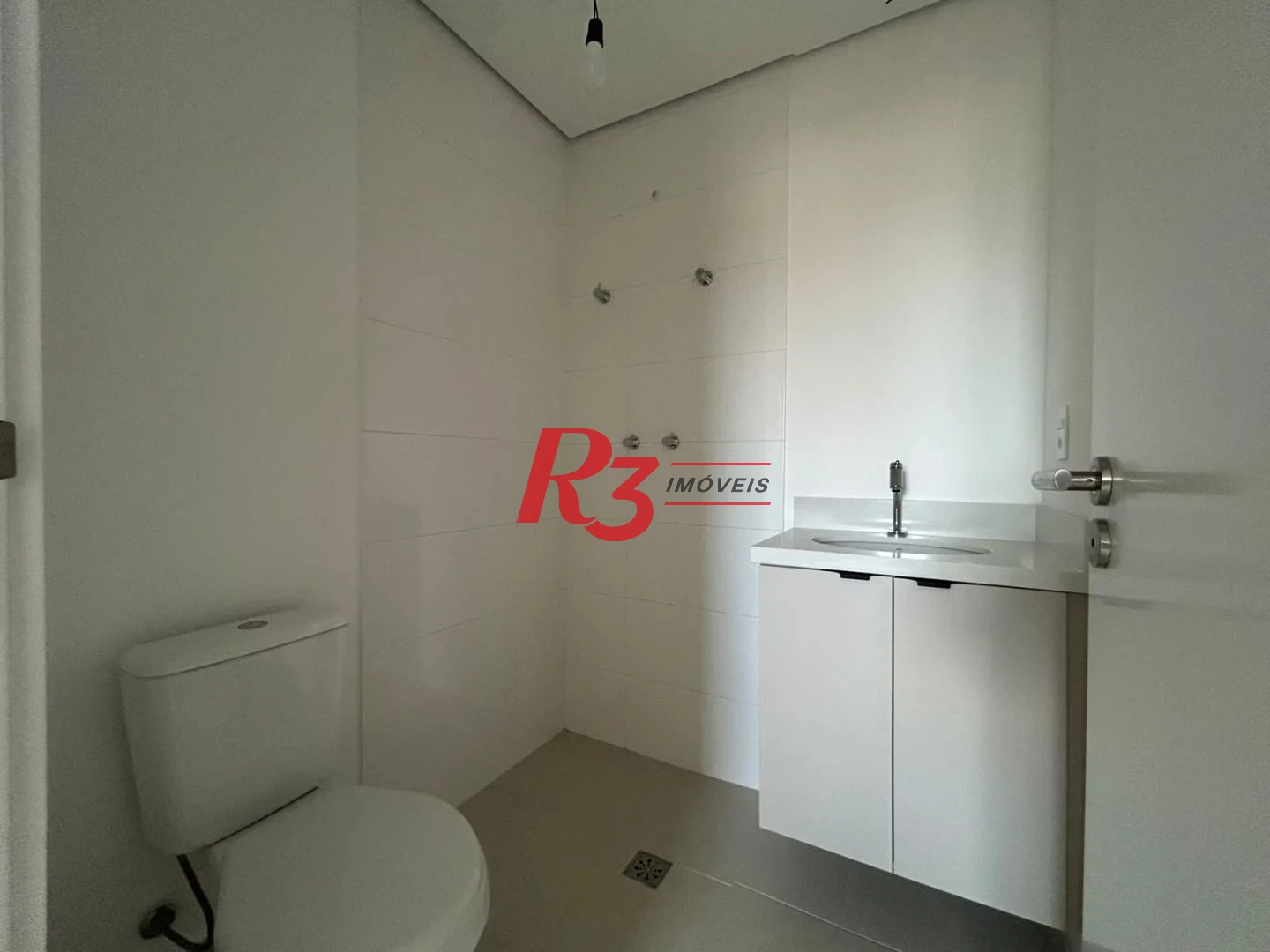 Apartamento com 2 dormitórios à venda, 55 m² por R$ 650.000,00 - Campo Grande - Santos/SP