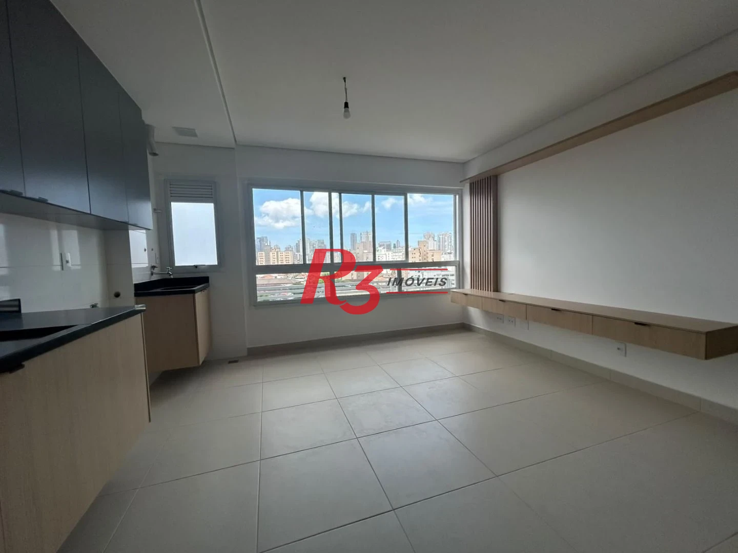 Apartamento com 2 dormitórios à venda, 55 m² por R$ 650.000,00 - Campo Grande - Santos/SP