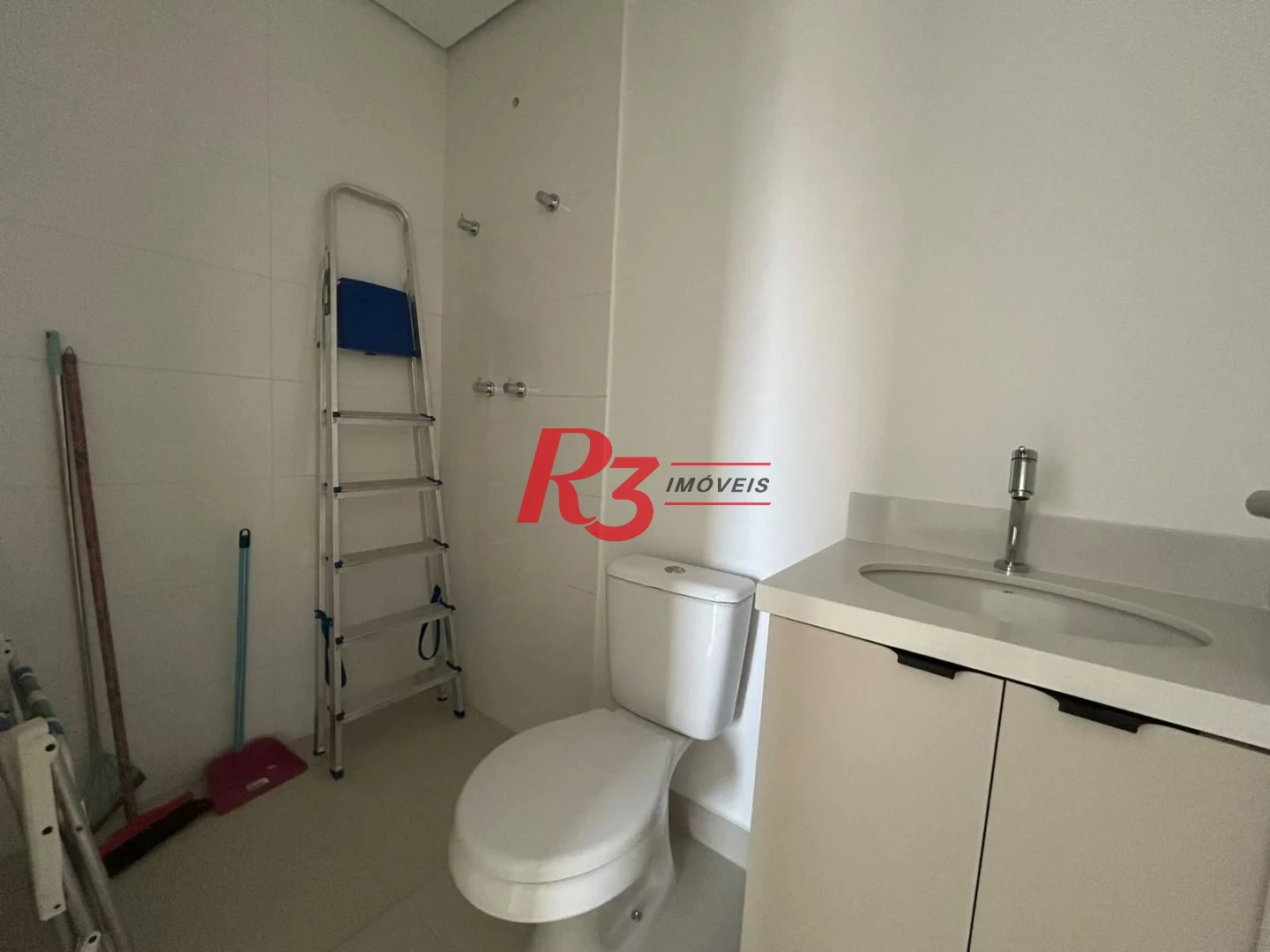 Apartamento com 2 dormitórios à venda, 55 m² por R$ 650.000,00 - Campo Grande - Santos/SP