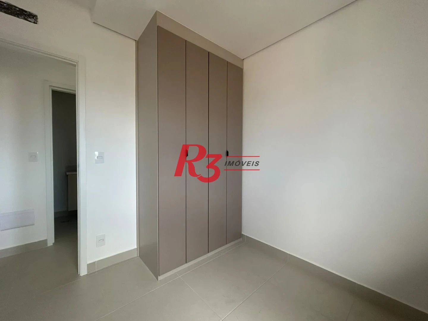 Apartamento com 2 dormitórios à venda, 55 m² por R$ 650.000,00 - Campo Grande - Santos/SP