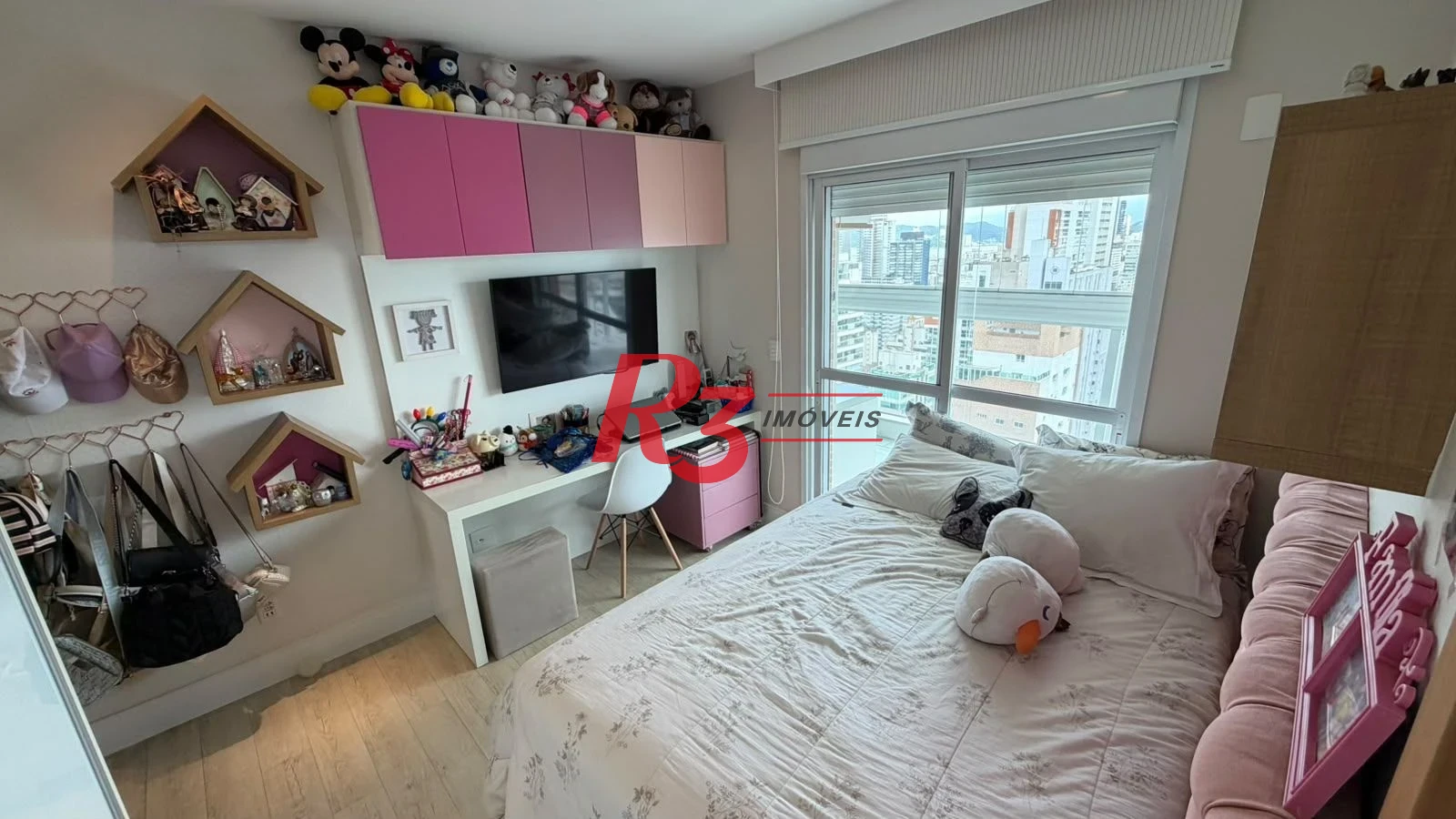 Apartamento com 3 dormitórios à venda, 228 m² por R$ 3.800.000,00 - Gonzaga - Santos/SP