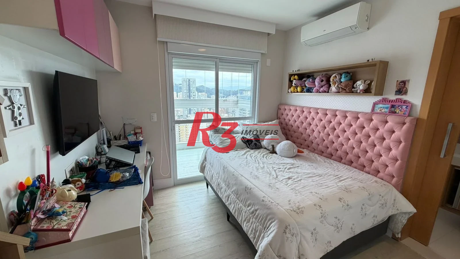 Apartamento com 3 dormitórios à venda, 228 m² por R$ 3.800.000,00 - Gonzaga - Santos/SP