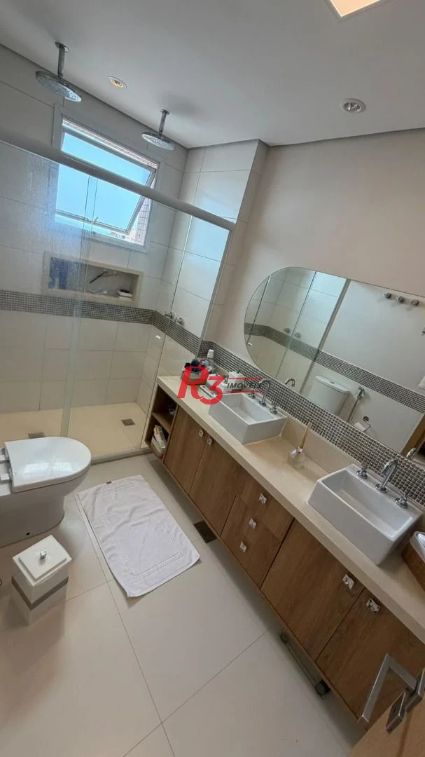Apartamento com 3 dormitórios à venda, 228 m² por R$ 3.800.000,00 - Gonzaga - Santos/SP