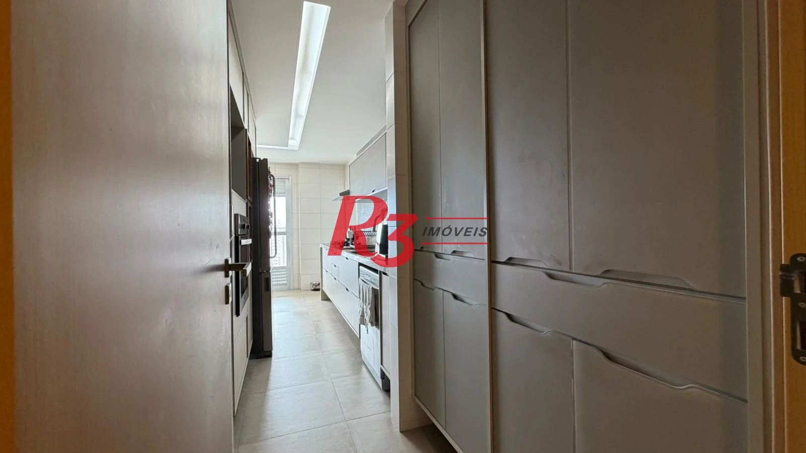Apartamento com 3 dormitórios à venda, 228 m² por R$ 3.800.000,00 - Gonzaga - Santos/SP