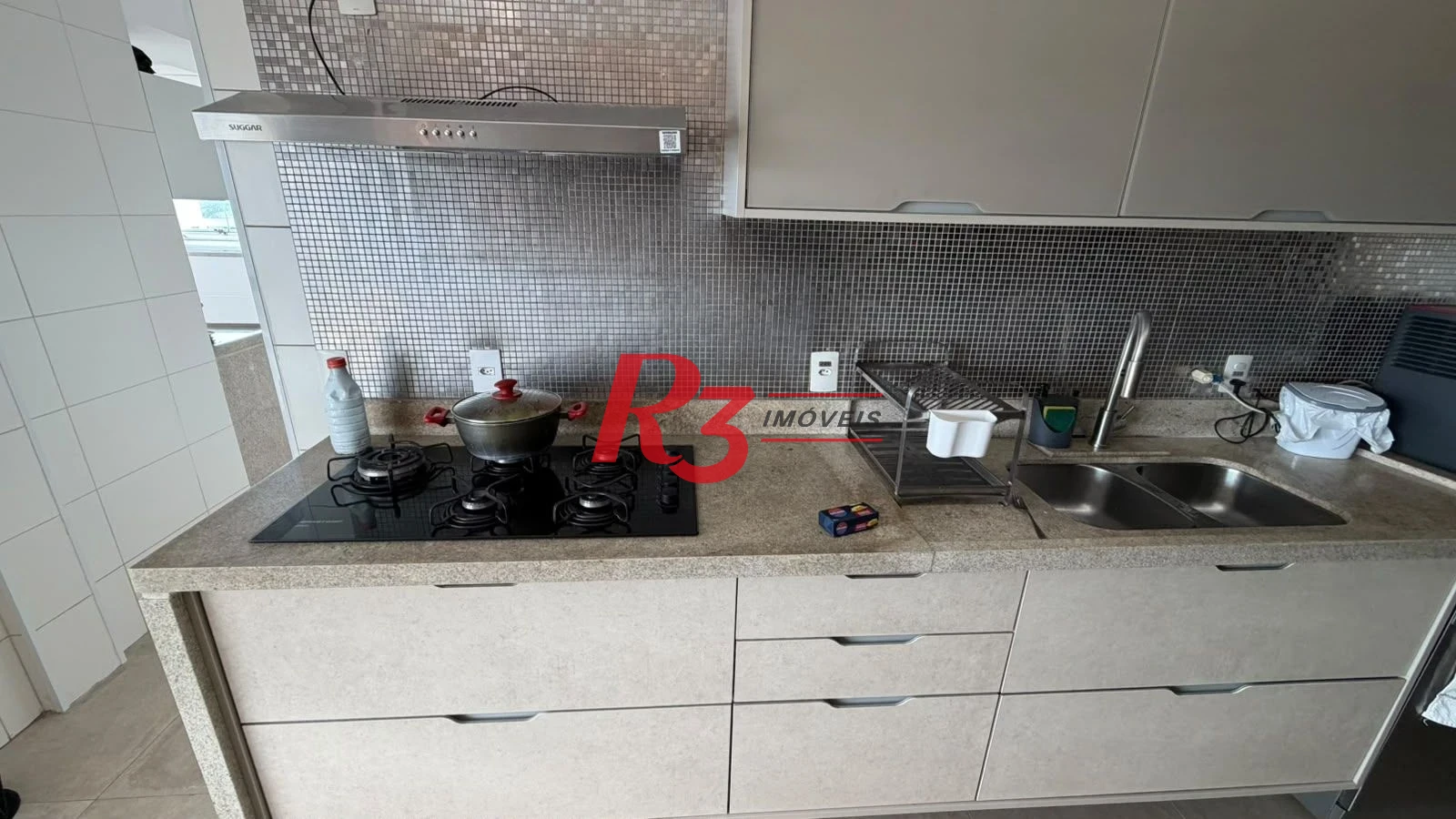 Apartamento com 3 dormitórios à venda, 228 m² por R$ 3.800.000,00 - Gonzaga - Santos/SP
