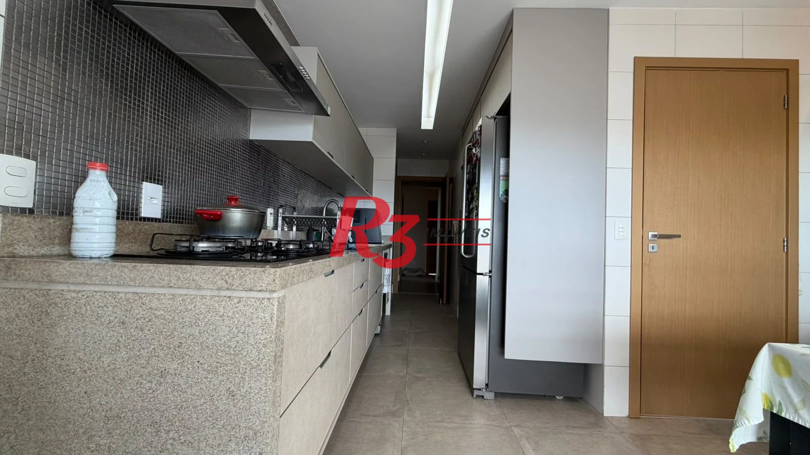 Apartamento com 3 dormitórios à venda, 228 m² por R$ 3.800.000,00 - Gonzaga - Santos/SP