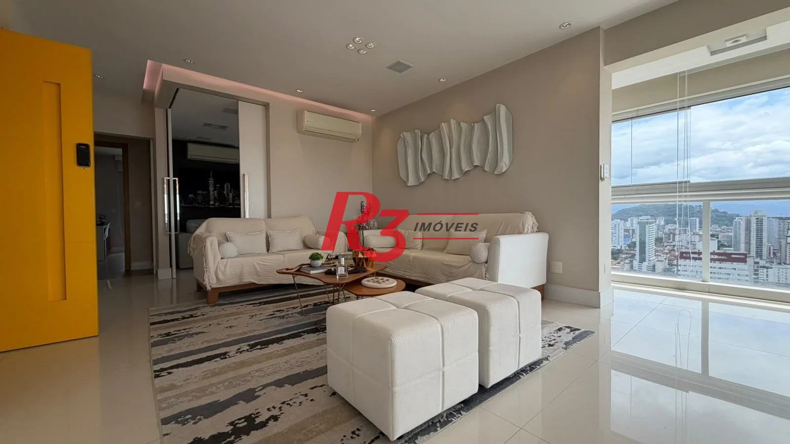 Apartamento com 3 dormitórios à venda, 228 m² por R$ 3.800.000,00 - Gonzaga - Santos/SP