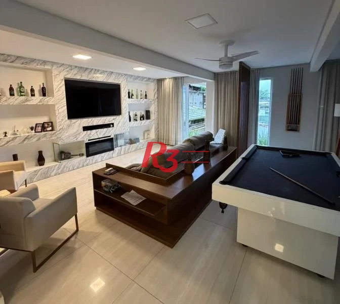 Casa com 4 dormitórios para alugar, 350 m² por R$ 9.800,00/mês - Embaré - Santos/SP