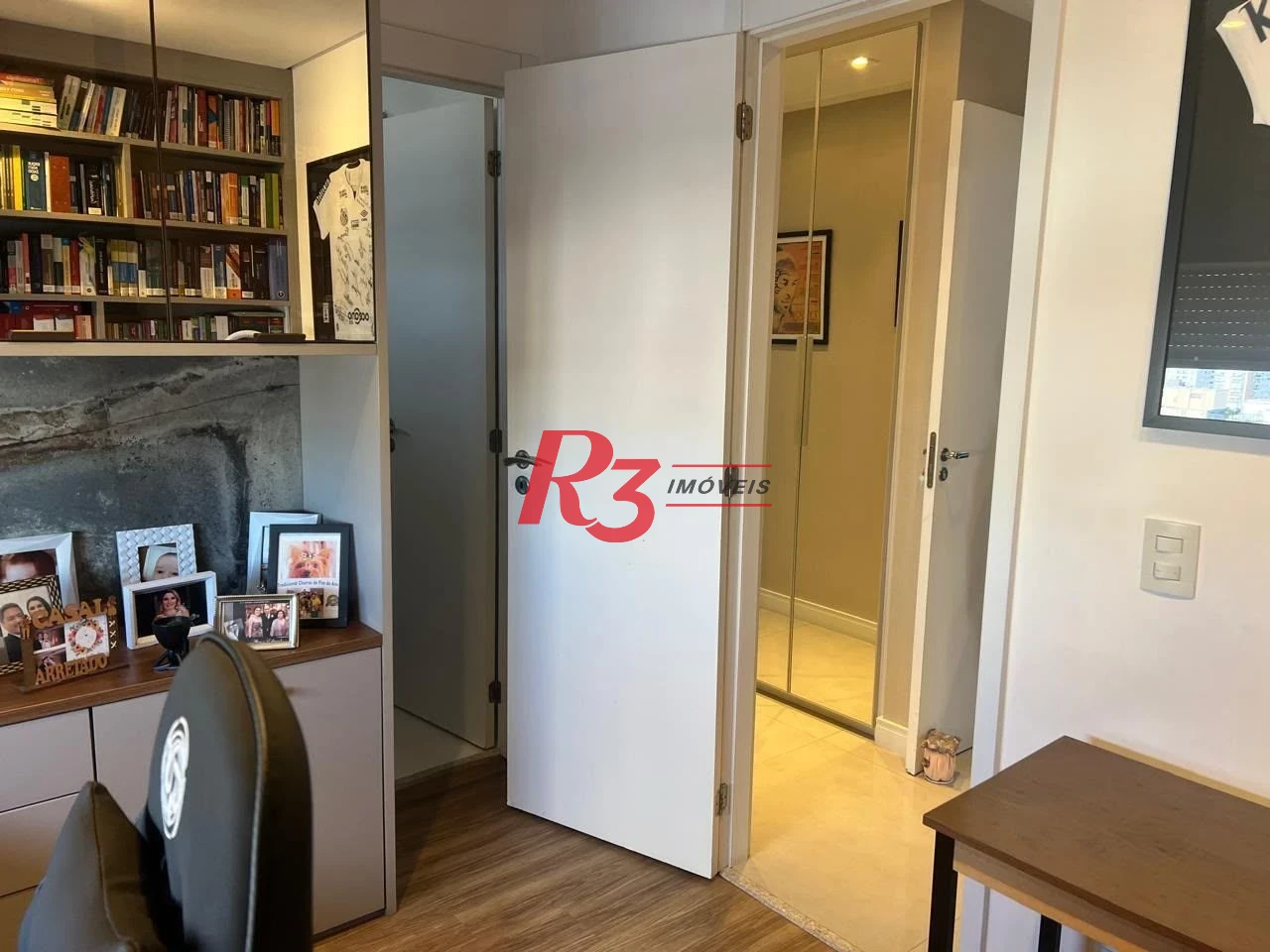 Apartamento com 3 dormitórios à venda, 143 m² por R$ 2.680.000,00 - Boqueirão - Santos/SP