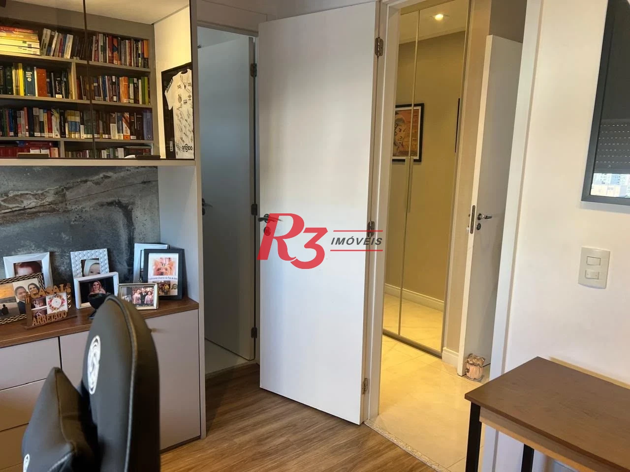 Apartamento com 3 dormitórios à venda, 143 m² por R$ 2.680.000,00 - Boqueirão - Santos/SP