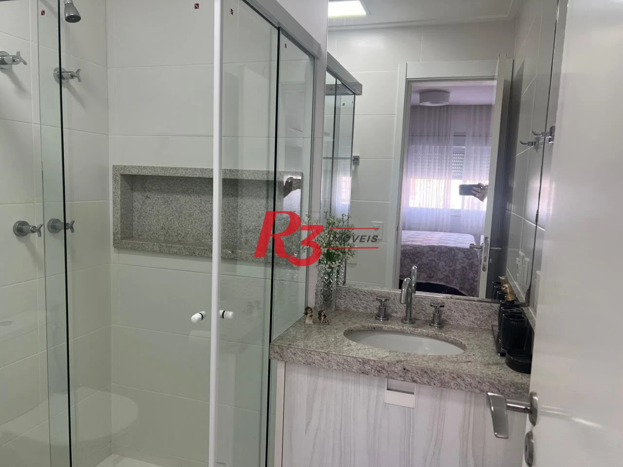 Apartamento com 3 dormitórios à venda, 143 m² por R$ 2.680.000,00 - Boqueirão - Santos/SP