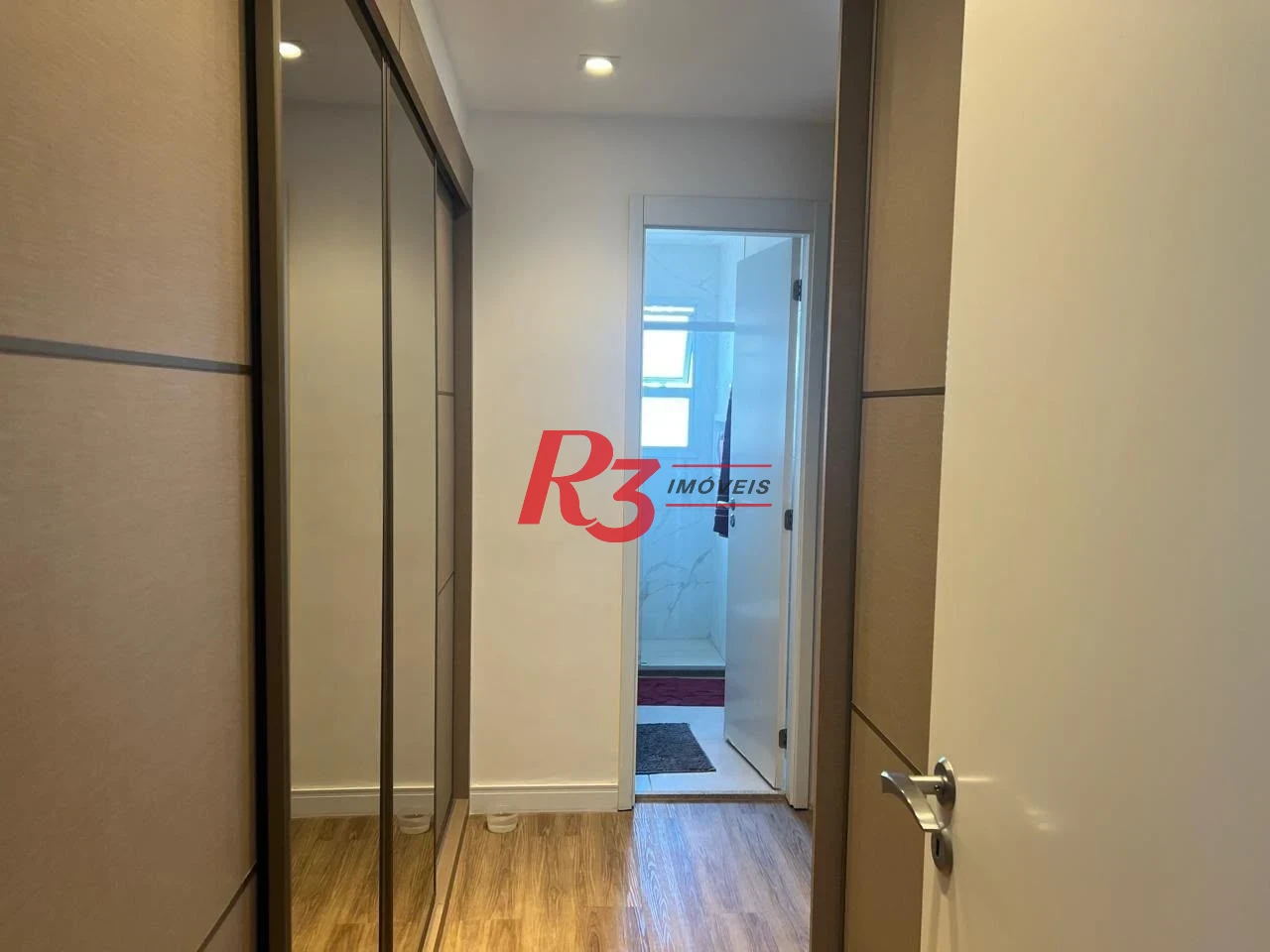 Apartamento com 3 dormitórios à venda, 143 m² por R$ 2.680.000,00 - Boqueirão - Santos/SP