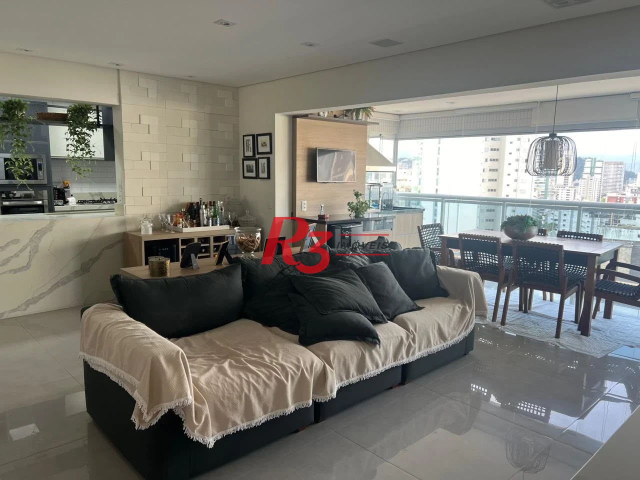 Apartamento com 3 dormitórios à venda, 143 m² por R$ 2.680.000,00 - Boqueirão - Santos/SP