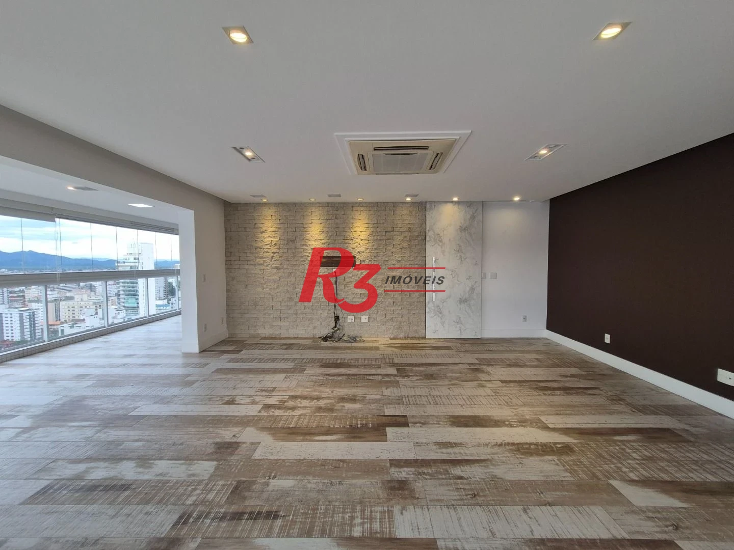 Apartamento com 3 dormitórios à venda, 207 m² por R$ 3.750.000,00 - Gonzaga - Santos/SP