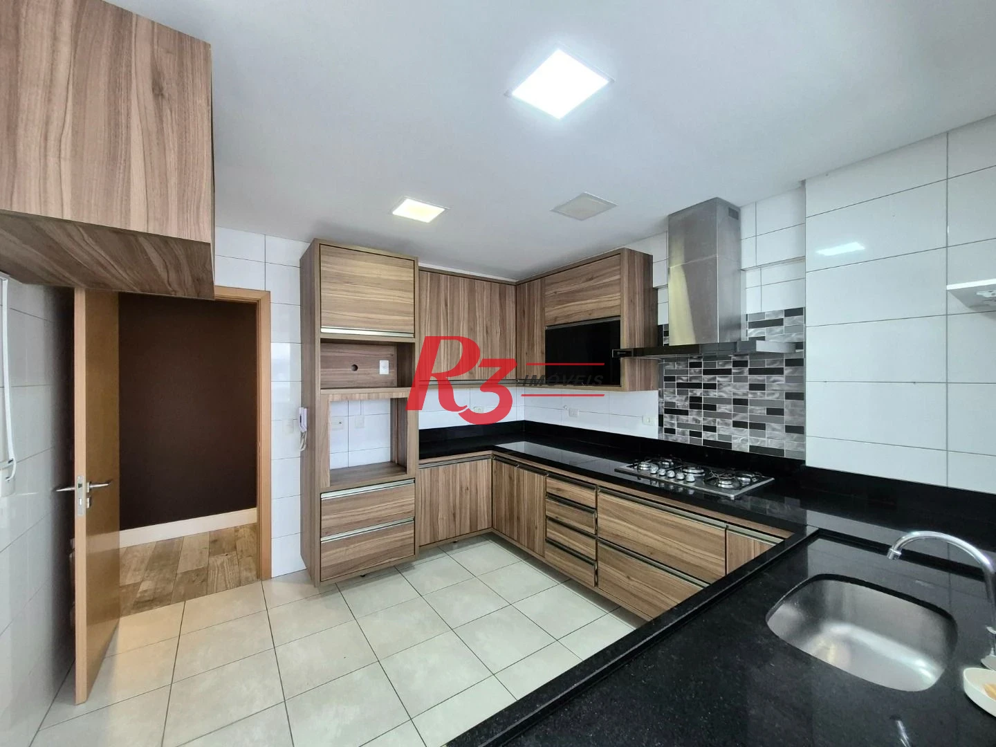 Apartamento com 3 dormitórios à venda, 207 m² por R$ 3.750.000,00 - Gonzaga - Santos/SP