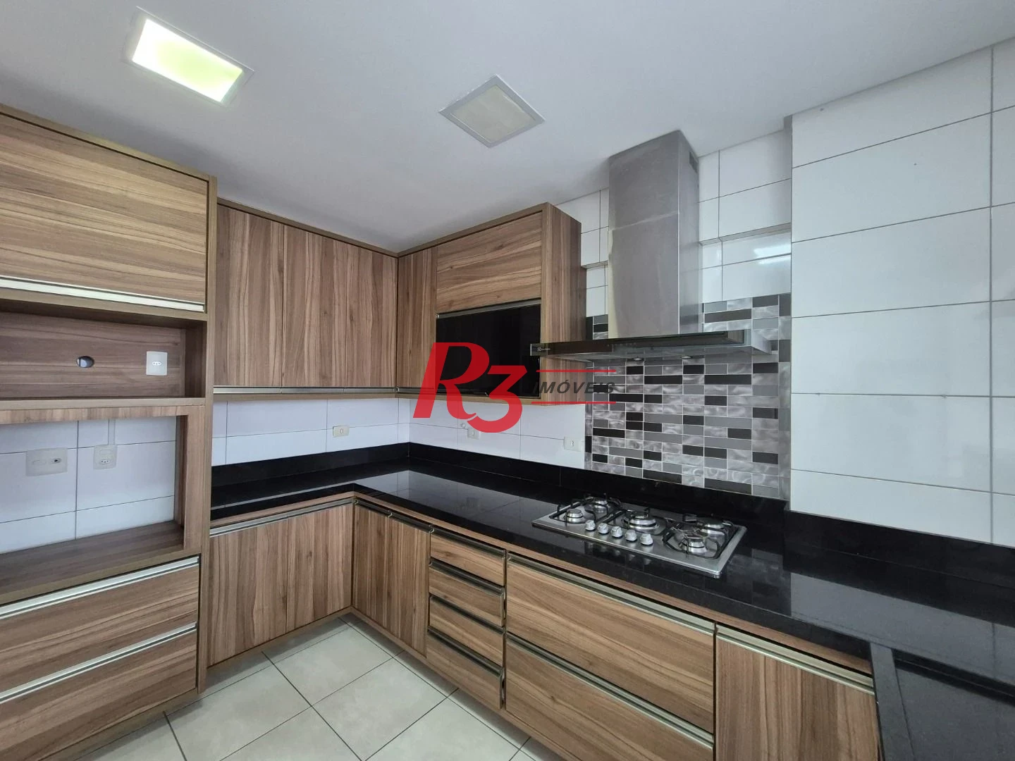 Apartamento com 3 dormitórios à venda, 207 m² por R$ 3.750.000,00 - Gonzaga - Santos/SP