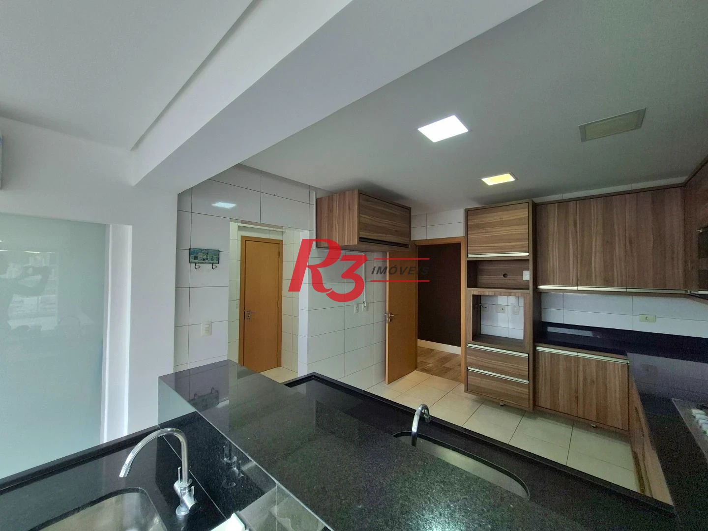 Apartamento com 3 dormitórios à venda, 207 m² por R$ 3.750.000,00 - Gonzaga - Santos/SP