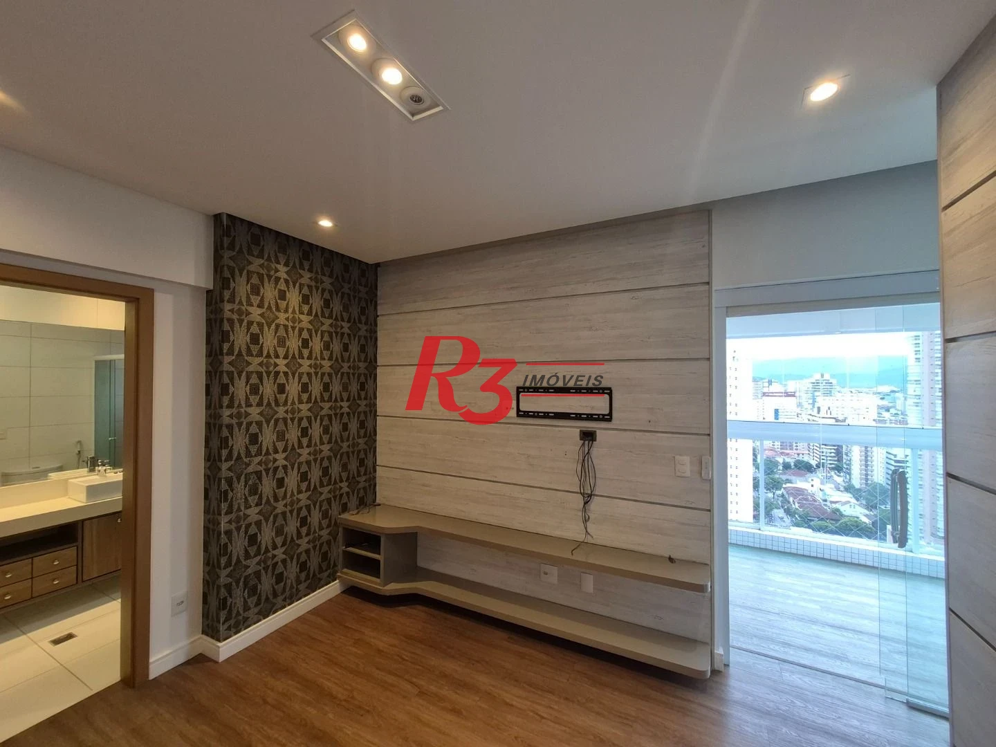 Apartamento com 3 dormitórios à venda, 207 m² por R$ 3.750.000,00 - Gonzaga - Santos/SP