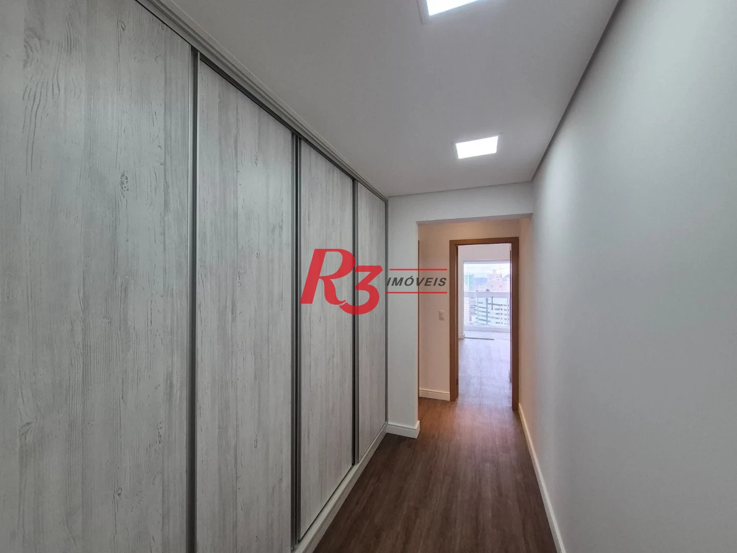Apartamento com 3 dormitórios à venda, 207 m² por R$ 3.750.000,00 - Gonzaga - Santos/SP