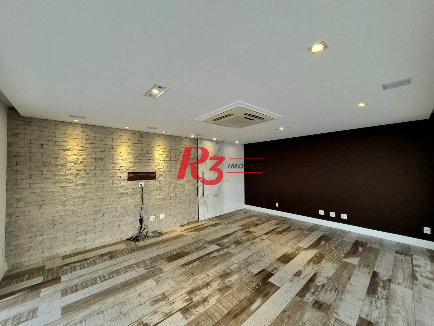 Apartamento com 3 dormitórios à venda, 207 m² por R$ 3.750.000,00 - Gonzaga - Santos/SP