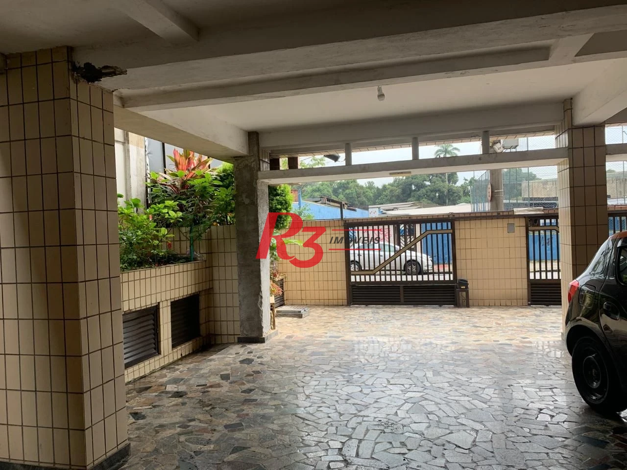 Apartamento com 2 dormitórios à venda, 75 m² por R$ 530.000,00 - Boqueirão - Santos/SP
