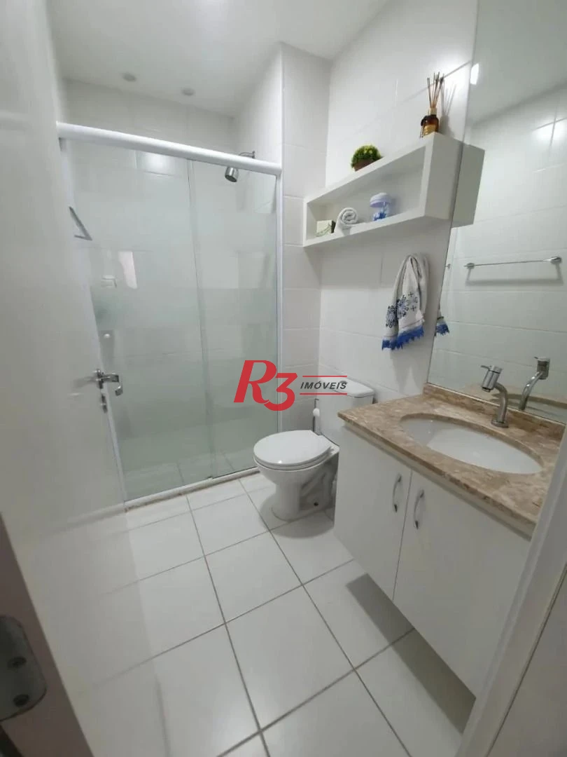 Apartamento com 2 dormitórios à venda, 64 m² por R$ 725.000,00 - Marapé - Santos/SP