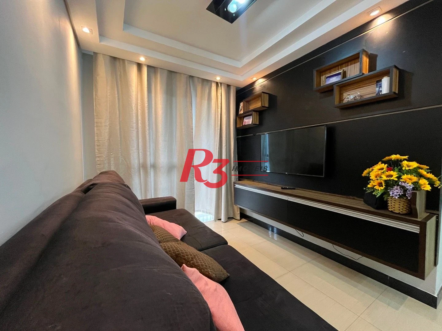 Apartamento com 2 dormitórios à venda, 58 m² por R$ 340.000,00 - Morro Nova Cintra - Santos/SP