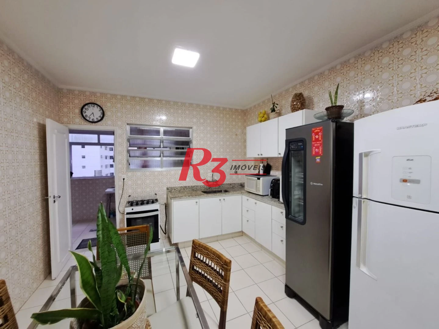 Apartamento com 2 dormitórios à venda, 115 m² por R$ 885.000,00 - Boqueirão - Santos/SP