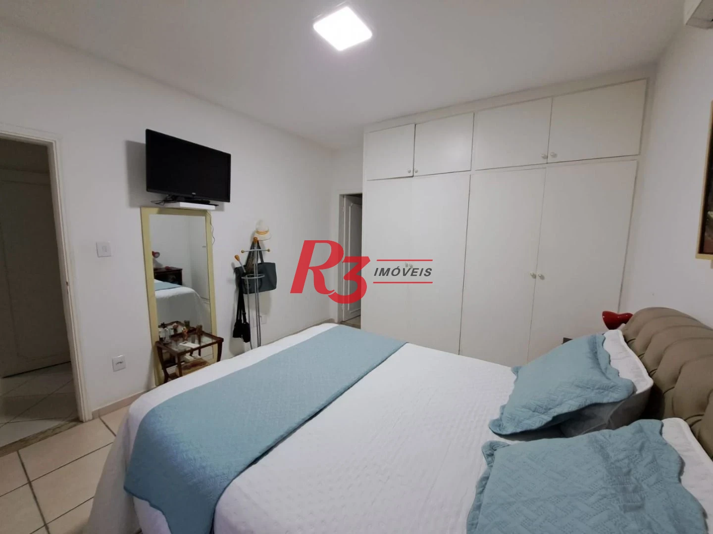 Apartamento com 2 dormitórios à venda, 115 m² por R$ 885.000,00 - Boqueirão - Santos/SP