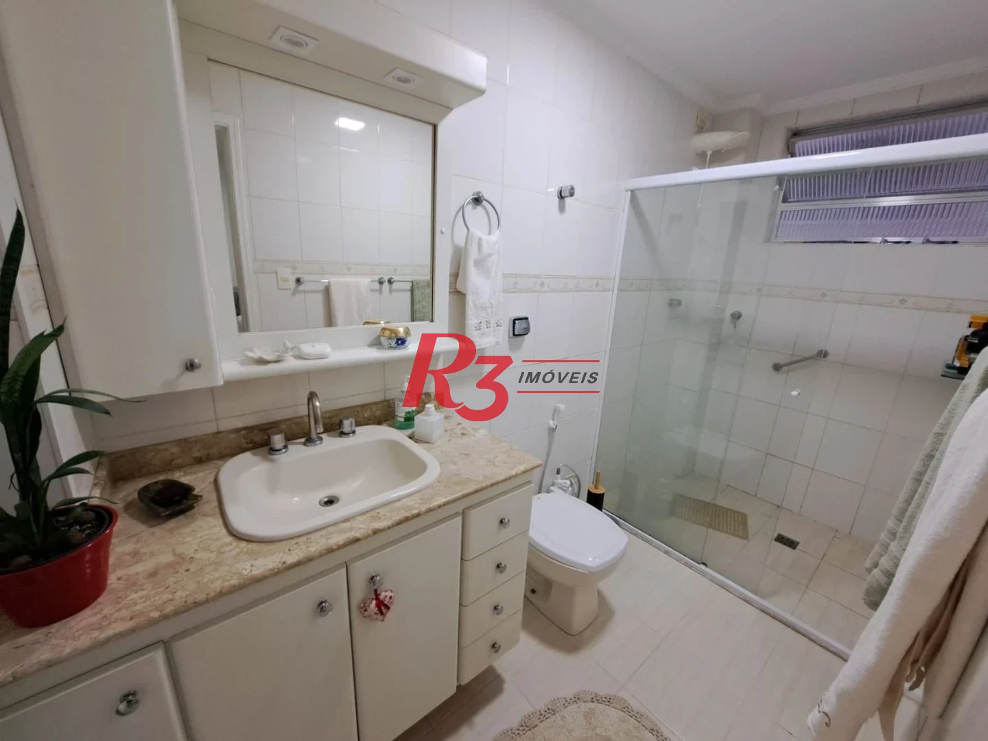 Apartamento com 2 dormitórios à venda, 115 m² por R$ 885.000,00 - Boqueirão - Santos/SP