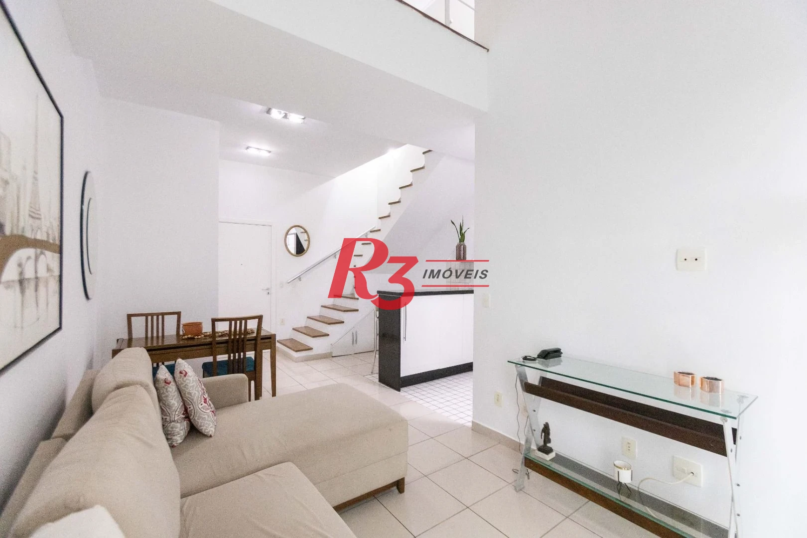 Apartamento com 1 dormitório para alugar, 60 m² por R$ 5.200,00/mês - Gonzaga - Santos/SP
