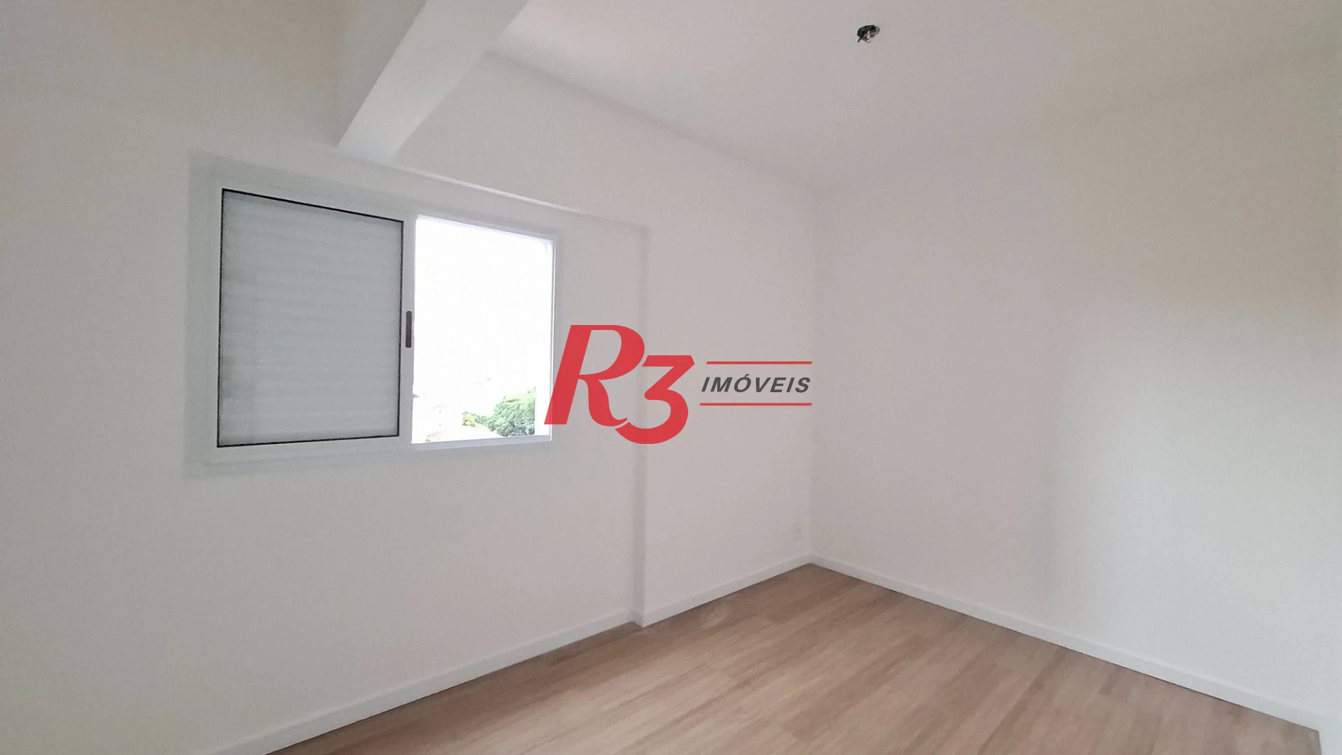 Apartamento com 2 dormitórios à venda, 59 m² por R$ 575.000,00 - Macuco - Santos/SP